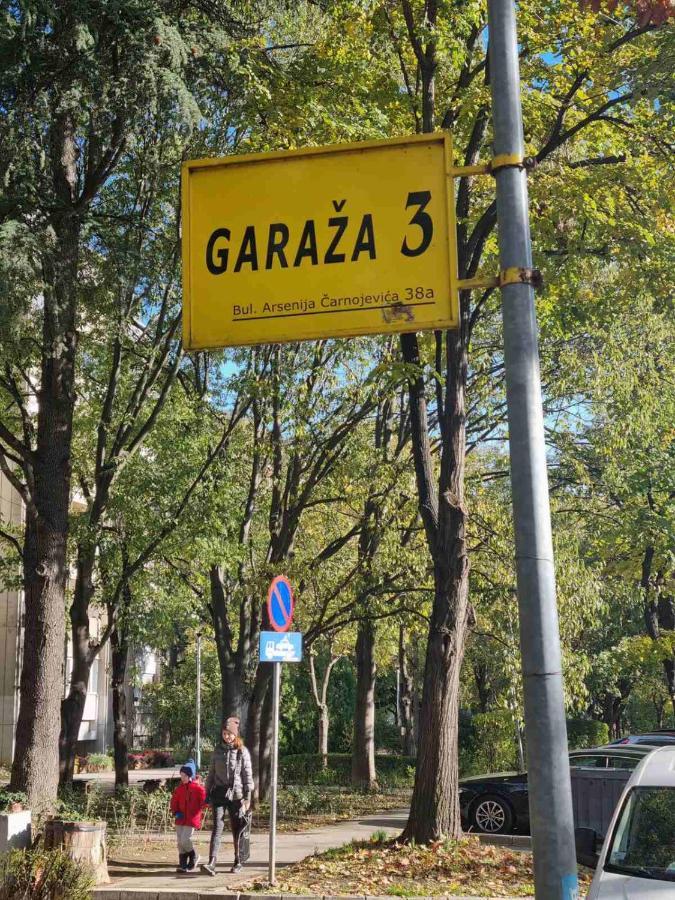 Hawaii- 2 Bdr, Arena, Sava Centar, Free Parking Appartement Belgrado Buitenkant foto