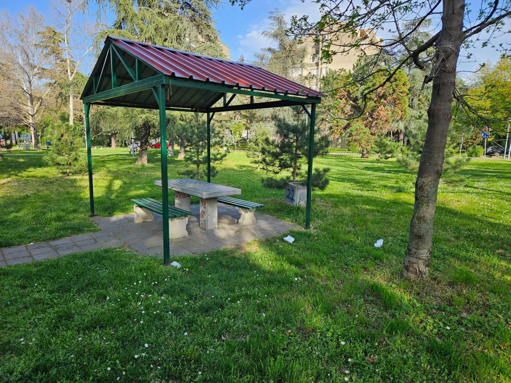 Hawaii- 2 Bdr, Arena, Sava Centar, Free Parking Appartement Belgrado Buitenkant foto